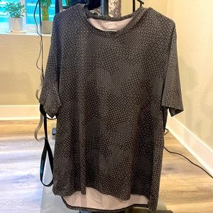 XL Grey lululemon Fundamental T